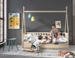 TipiBett mit Reling 90x200cm - mit Lattenrost und Bettkasten - Kiefer massiv
