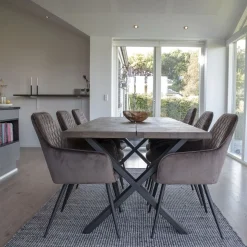 House Nordic Toulon Esstisch - Eiche Natur, gewellte Kante