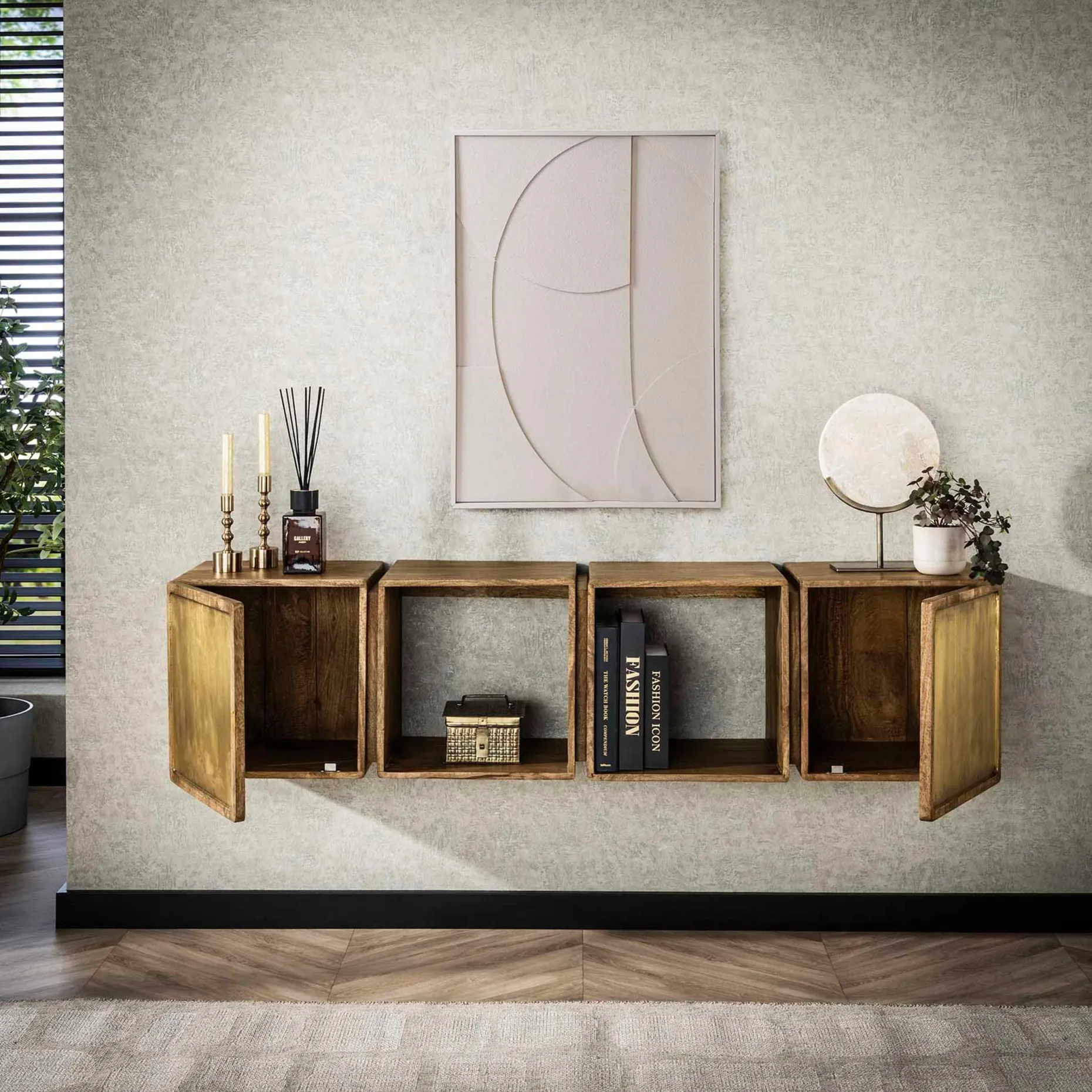 2-türiges Mango-Sideboard und TV-Schrank aus Messing